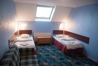 Отель Terve Hostel Пярну Двухместный номер с 1 кроватью или 2 отдельными кроватями-10