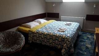 Отель Terve Hostel Пярну Двухместный номер с 1 кроватью или 2 отдельными кроватями-13